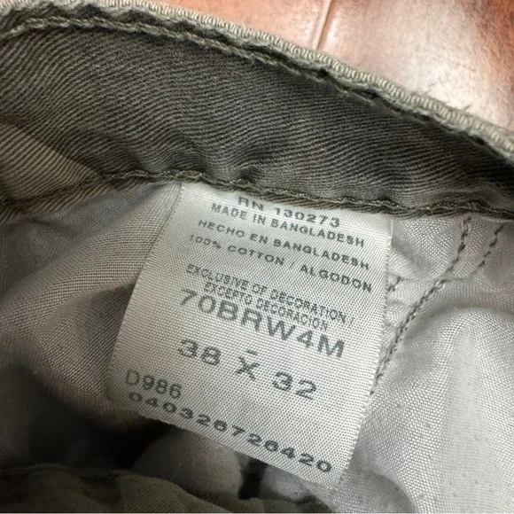 Wrangler Cargo Camo Pants Size 38x32 - Picture 9 of 12